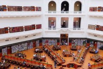 峨眉山市地税局，服务地方经济，促进足球发展